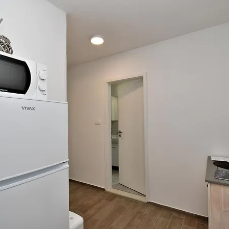 Apartments Plomin Plomin