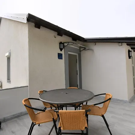 Apartments Plomin * プロミン