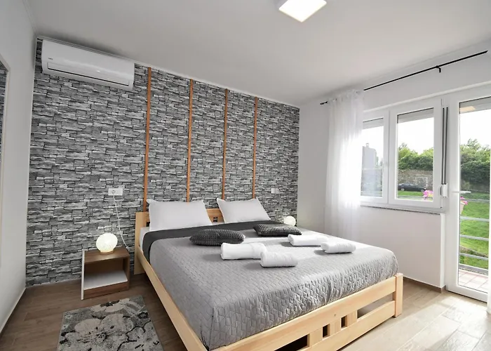 Lejlighed Apartments Plomin *