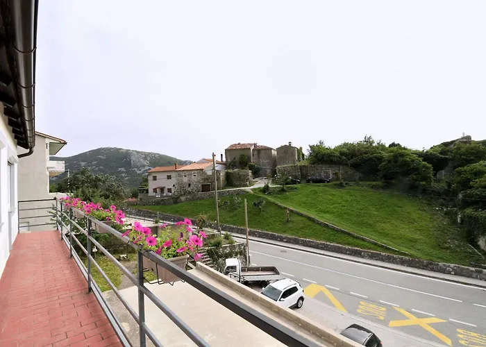 Apartments Plomin Plomin