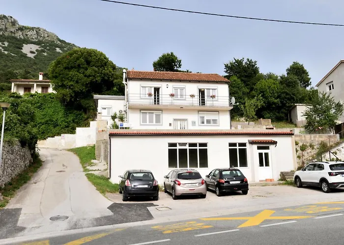 Apartments Plomin Plomin