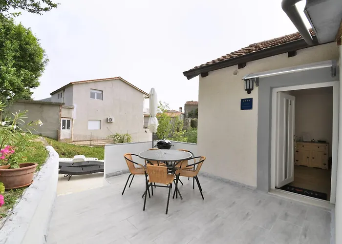 Lejlighed Apartments Plomin *