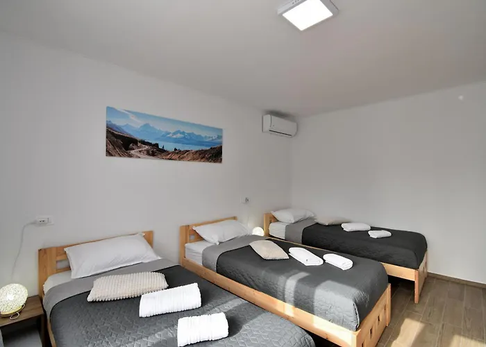 Apartments Plomin * Plomin