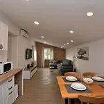 דירה Apartments Plomin