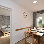 דירה Apartments Plomin פלומין