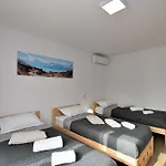 Apartments Plomin * פלומין