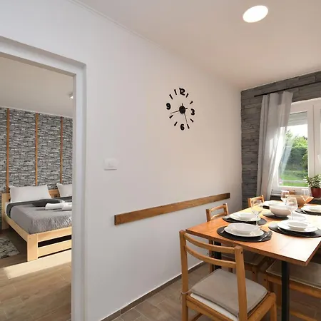 Апартаменты Apartments Plomin Пломин